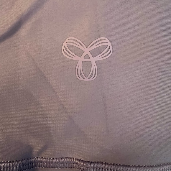 TNA atmosphere high rise leggings in shadow mauve - Picture 2 of 5